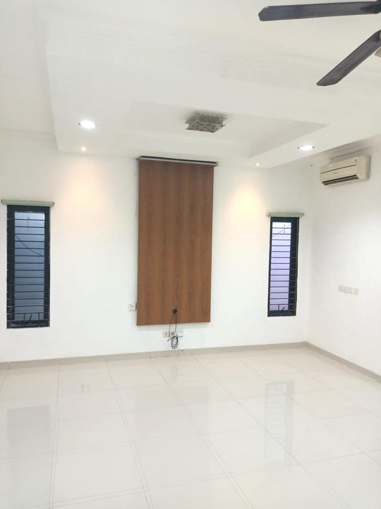 Rumah Cluster Alamanda 2lt 9x23 209m type 3KT JGC Jakarta Garden City Cakung